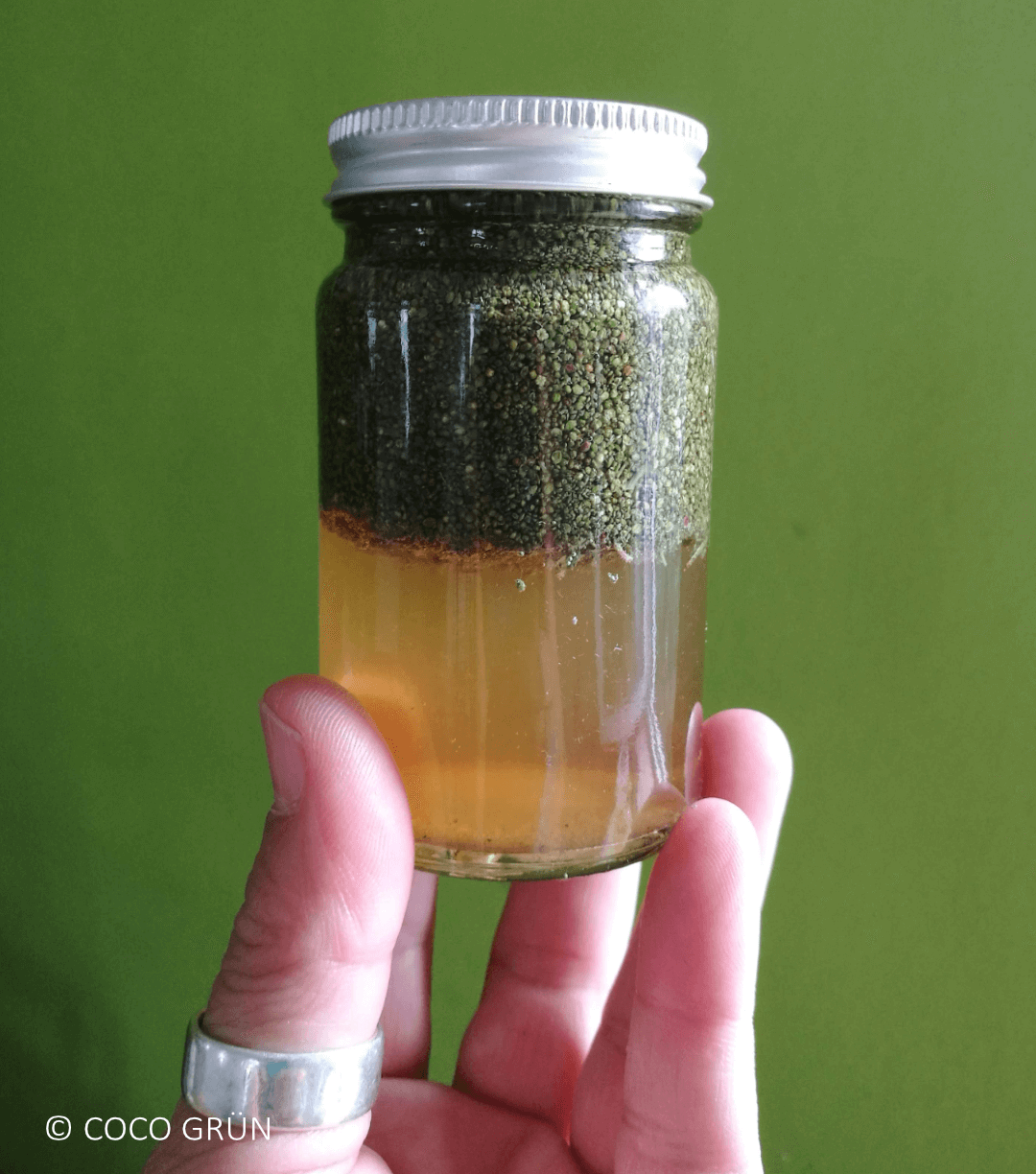 Brennnesselsamen Elixier präsentiert von COCO GRÜN