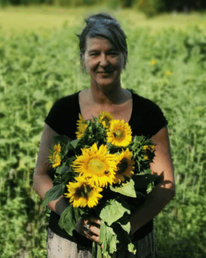 Coco Grün mit Sonnenblumen